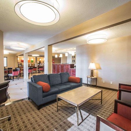 Quality Inn & Suites Boonville - Columbia Εξωτερικό φωτογραφία