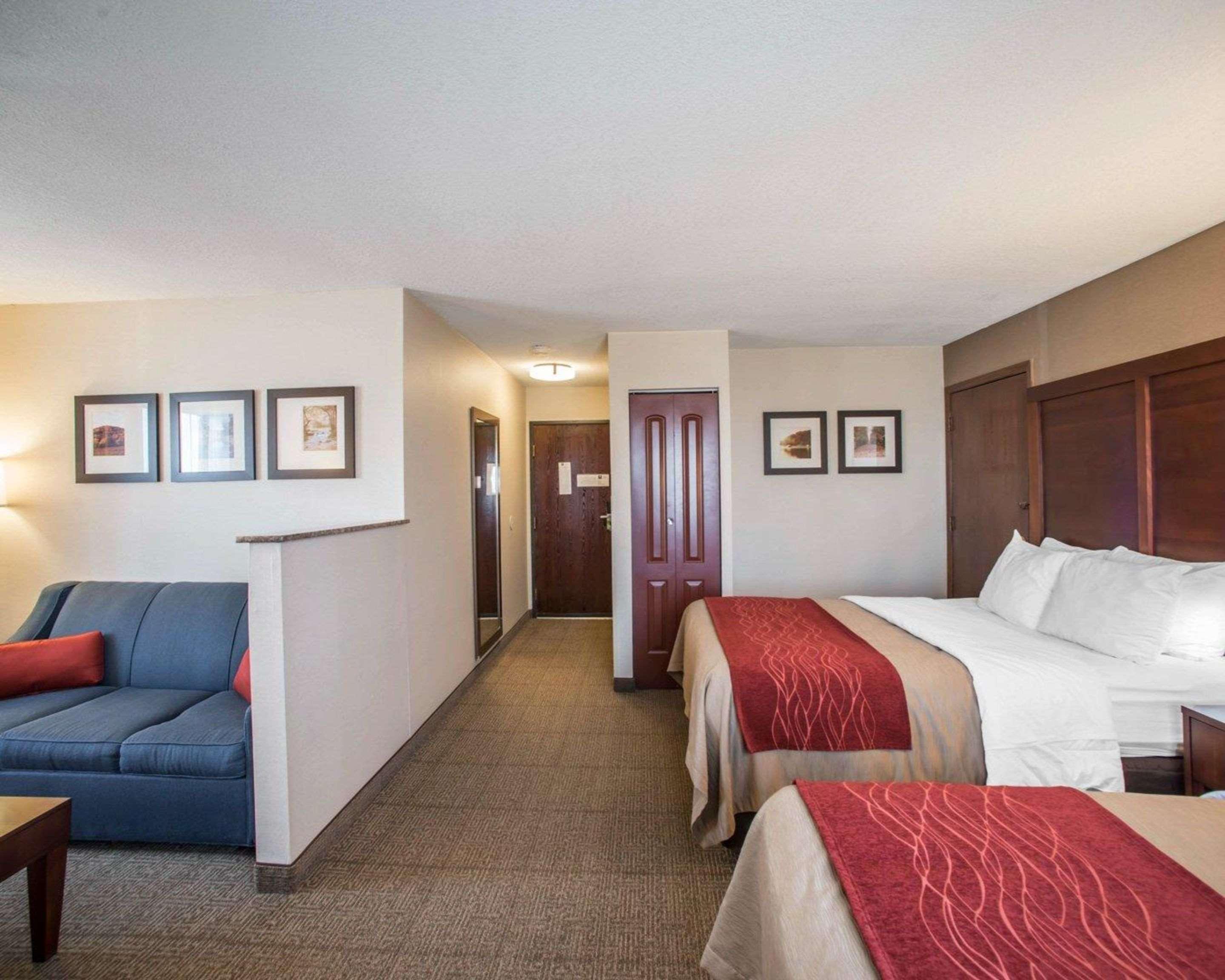 Quality Inn & Suites Boonville - Columbia Εξωτερικό φωτογραφία